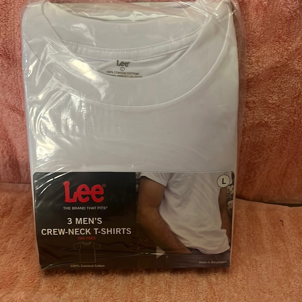 NEW LEE MEN’S CREW NECK T-SHIRTS TAG FREE SIZE Large(3) in this package